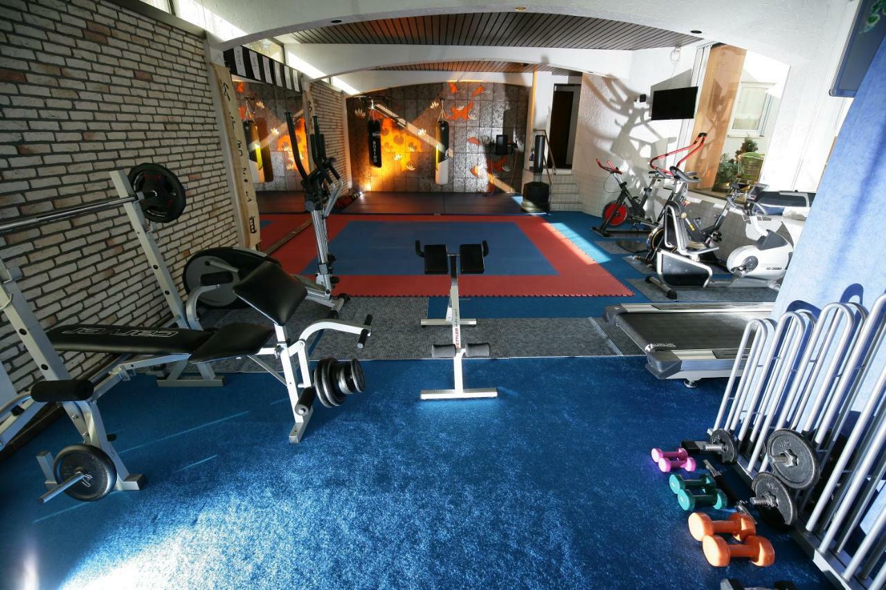 Hotel Am Baronenwald Göppingen Dış mekan fotoğraf