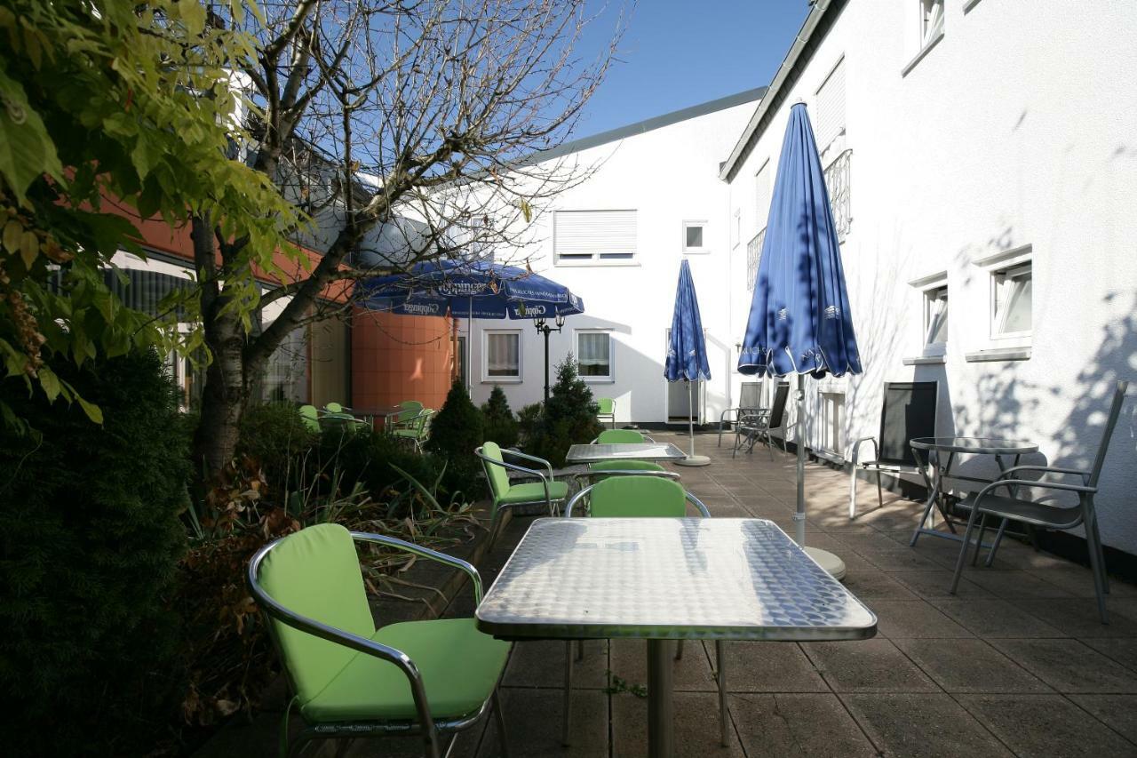 Hotel Am Baronenwald Göppingen Dış mekan fotoğraf