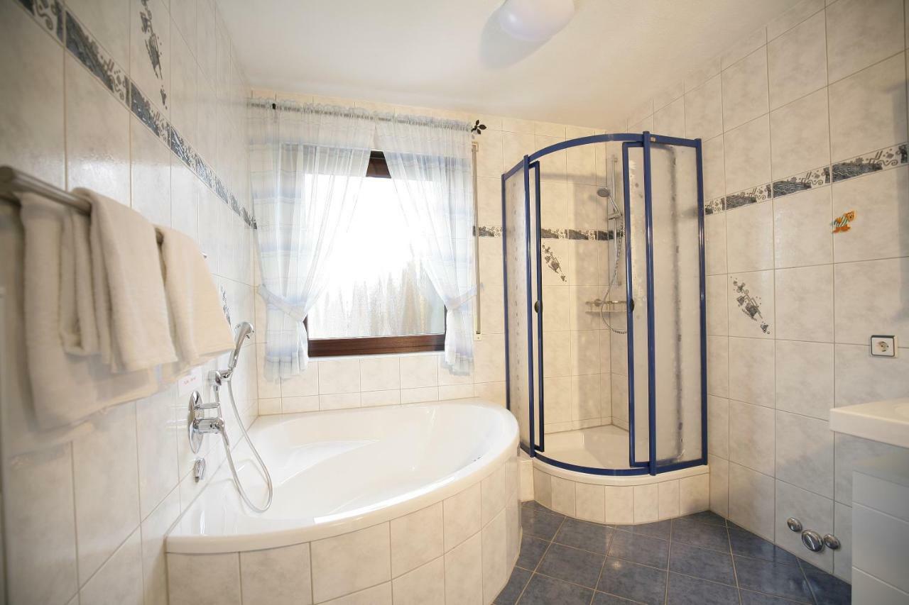 Hotel Am Baronenwald Göppingen Dış mekan fotoğraf